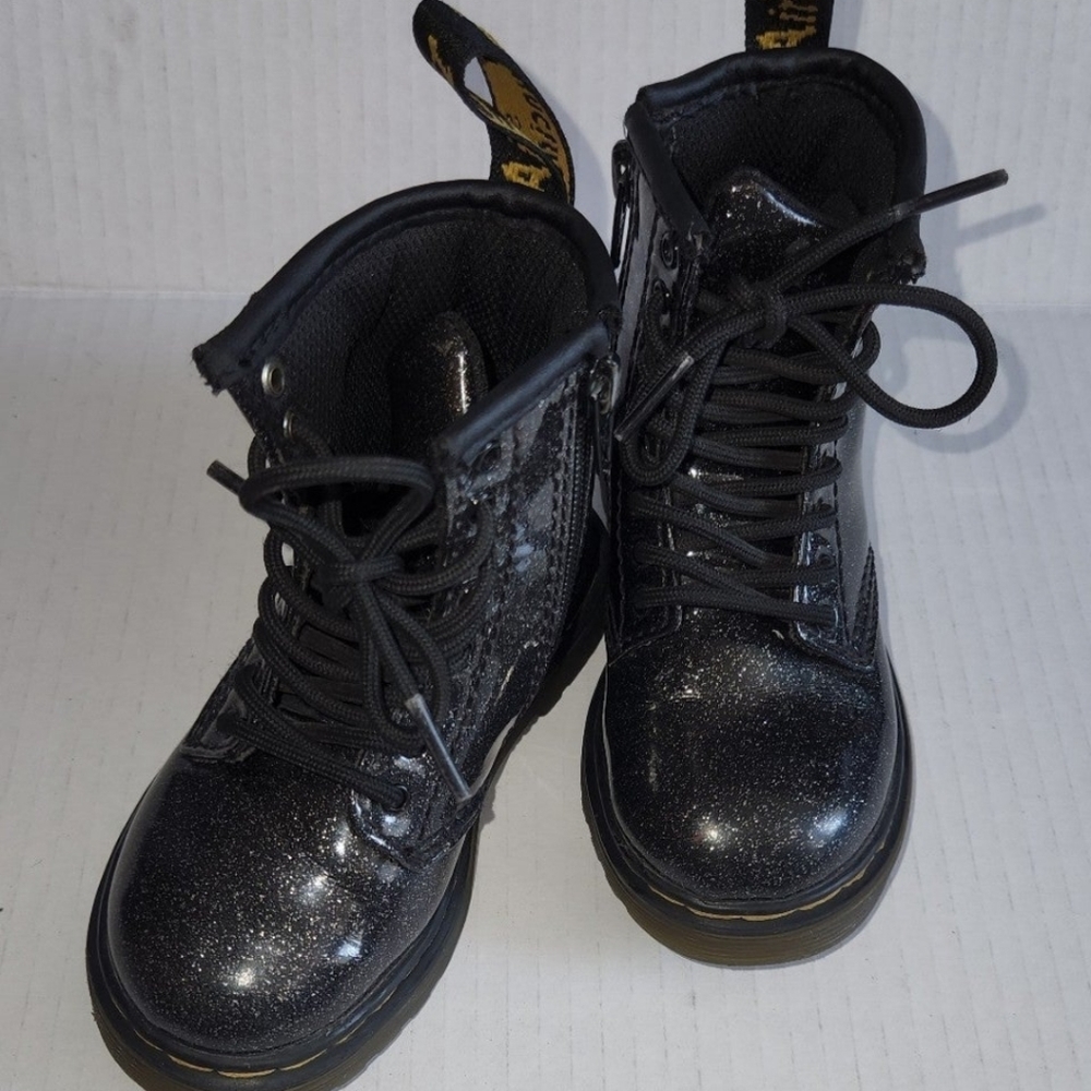 Doc marten toddler boots in size 7 silver black sparkle. - Picture 1 of 12